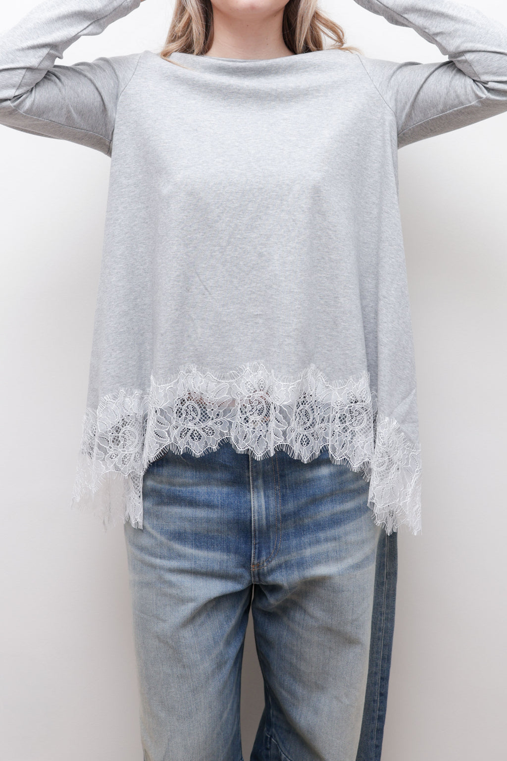 LACE HEM COTTON LONG SLEEVE TOP