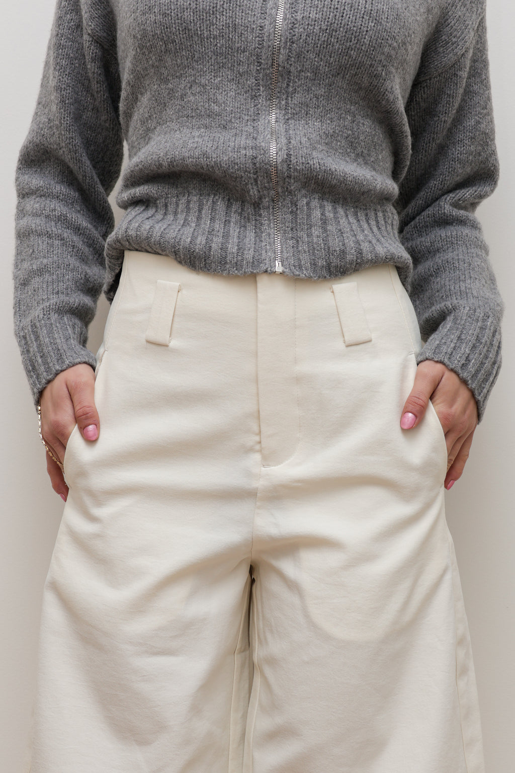 WIDE-LEG TAILORED TROUSERS