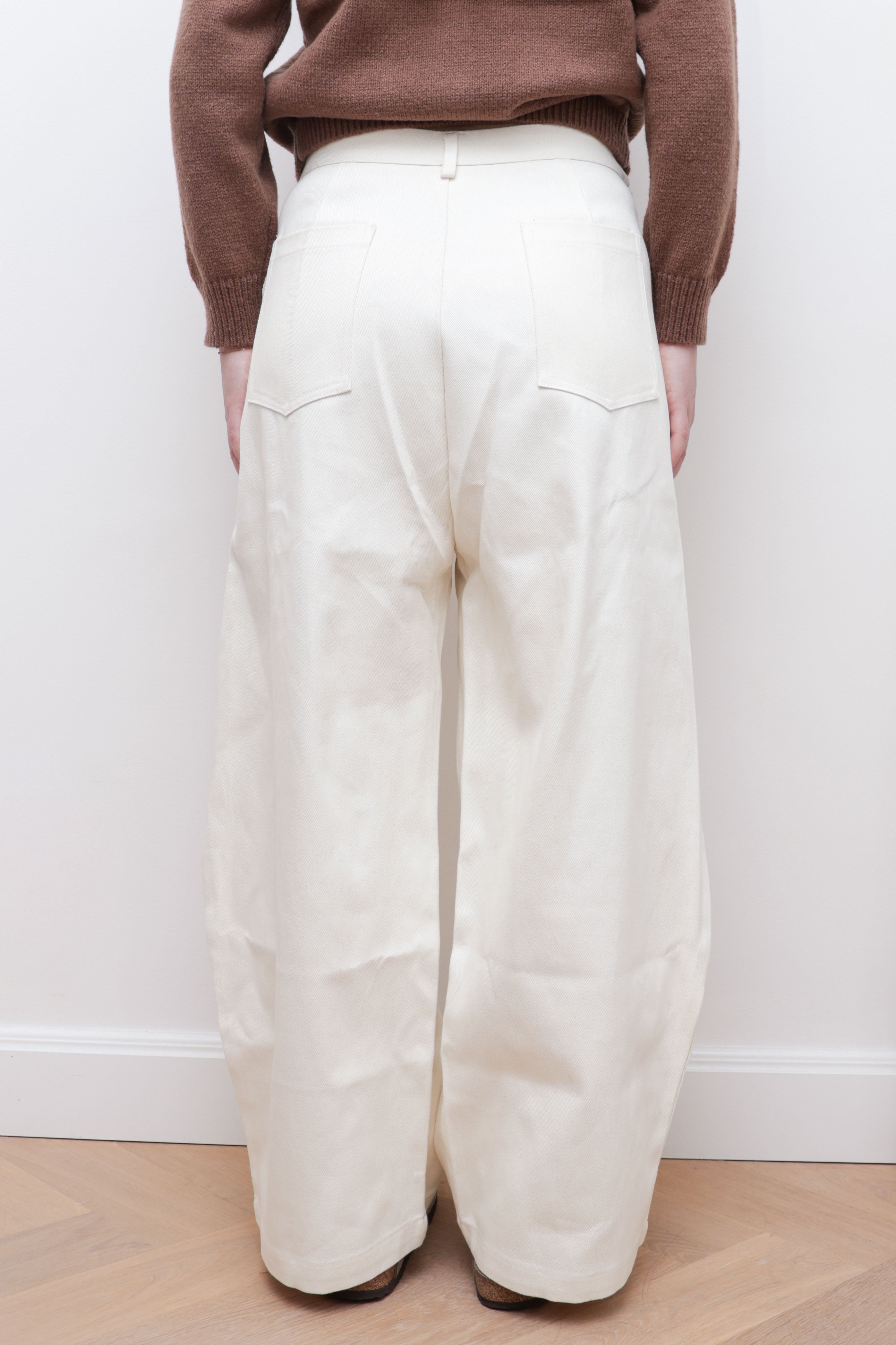 FOLD-FRONT WIDE LEG PANTS