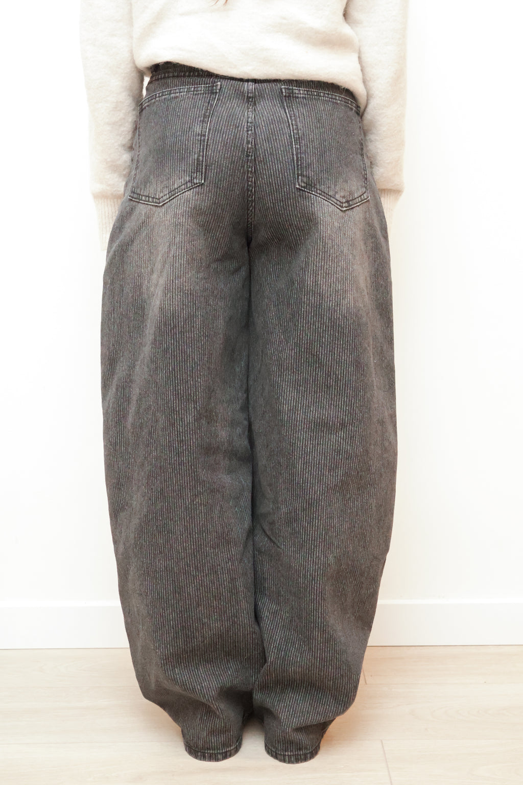 CORDUROY BALLOON BARREL PANTS